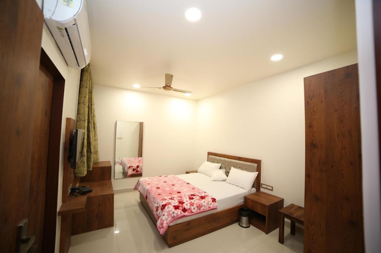 ג'איפור Hotel Devens מראה חיצוני תמונה