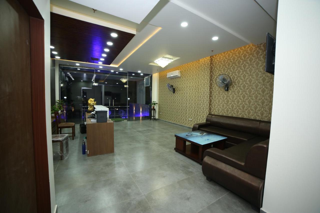 ג'איפור Hotel Devens מראה חיצוני תמונה