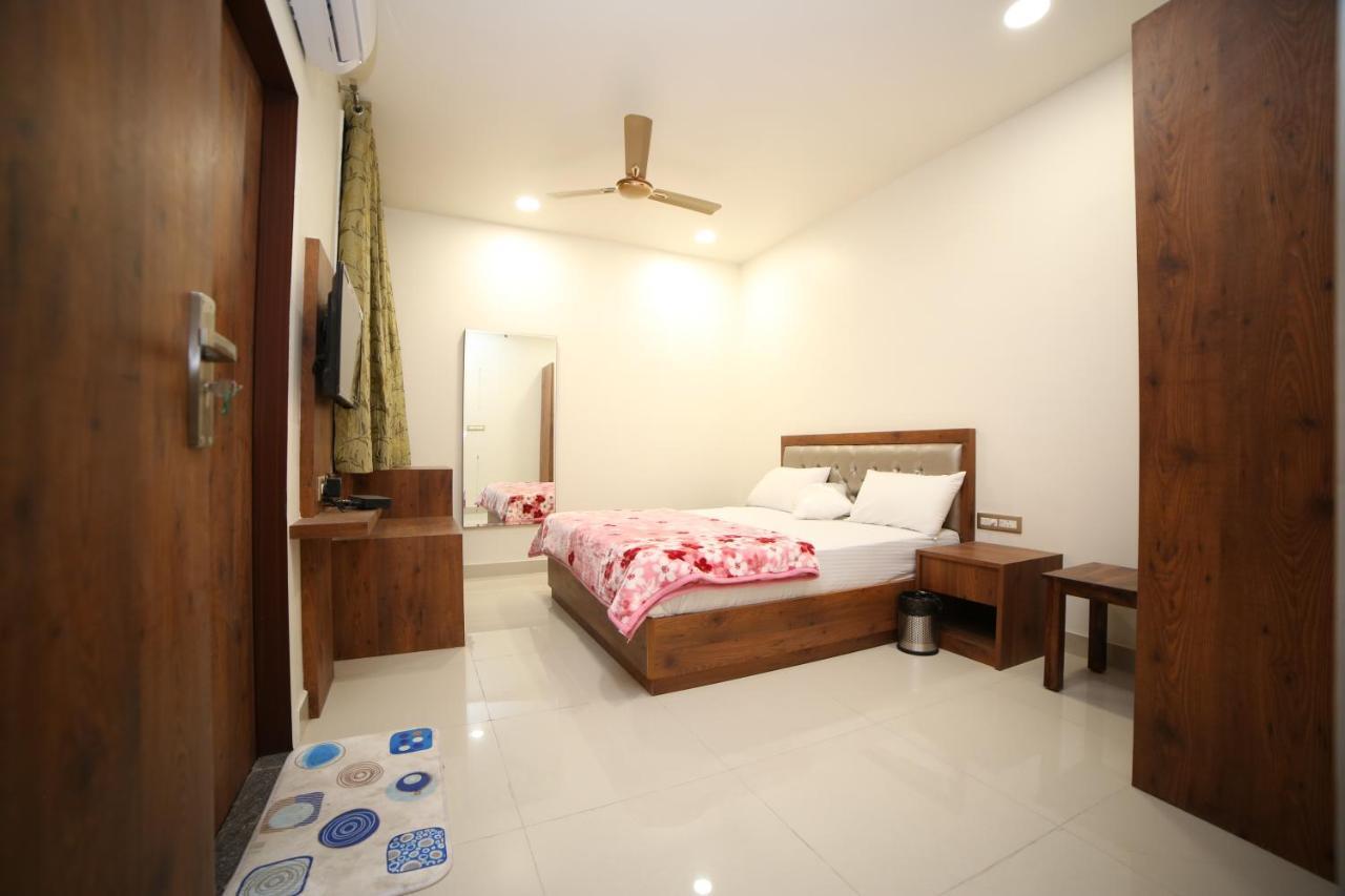 ג'איפור Hotel Devens מראה חיצוני תמונה